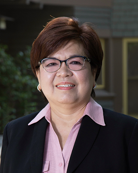 Pina Flores